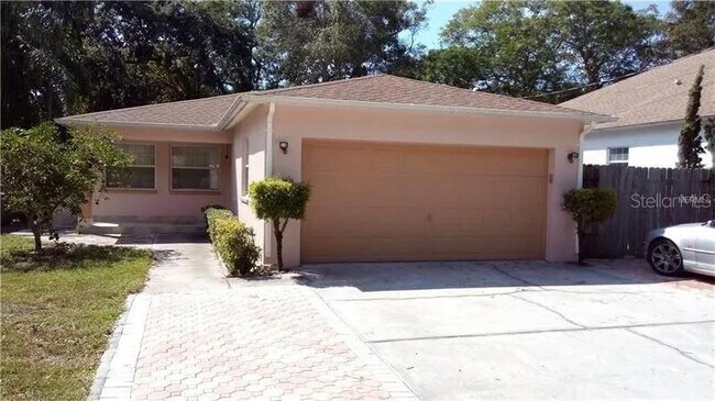 Primary Photo - 4678 70th St N