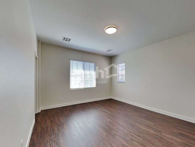 Building Photo - 7656 Mallard Bay Ave