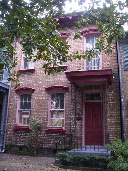 412 E Liberty St, Savannah, GA - 412 E Liberty St