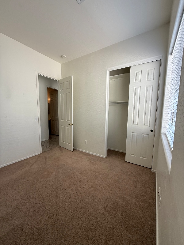 Building Photo - 6470 E Kilkenny Pl