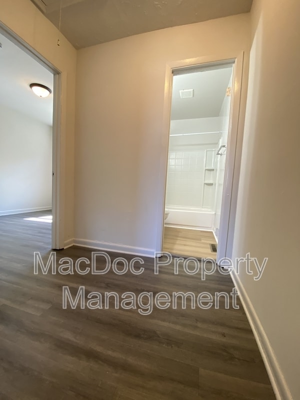 Building Photo - 813 Sledgehammer Dr