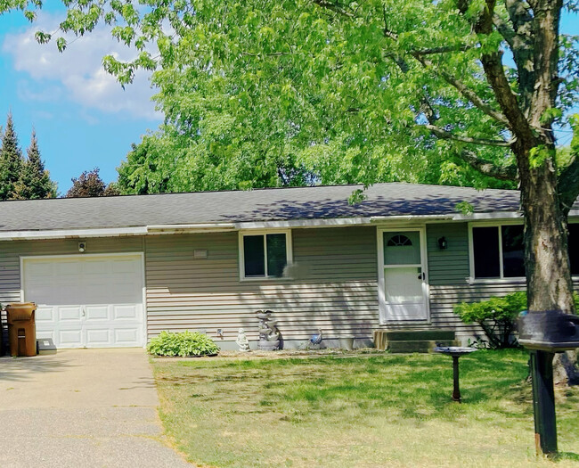 house outside - 3290 Marthas Ln