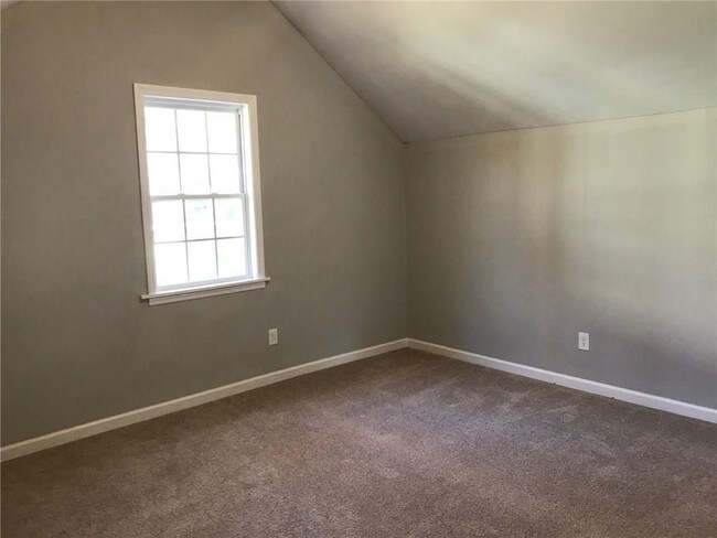 Building Photo - 1280 Arkwright Pl SE