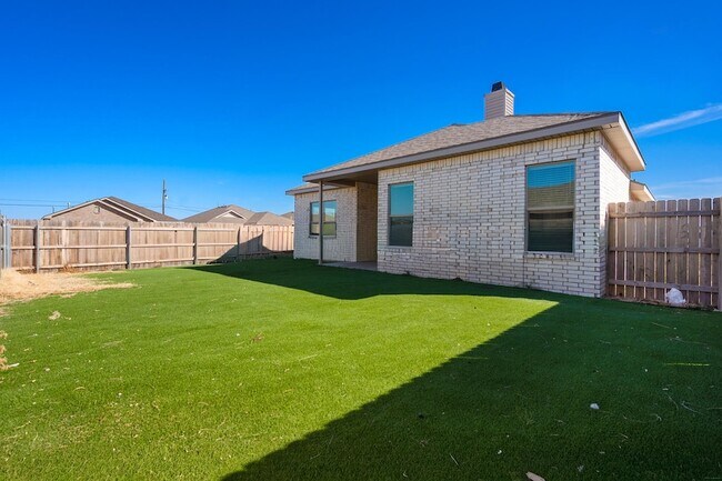Building Photo - 2107 Kirksey Ave