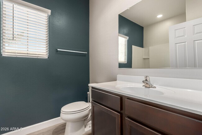 Building Photo - 11204 W Mobile Ln