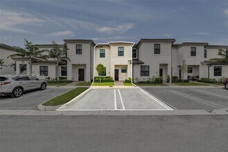 Building Photo - 12871 SW 233rd Terrace