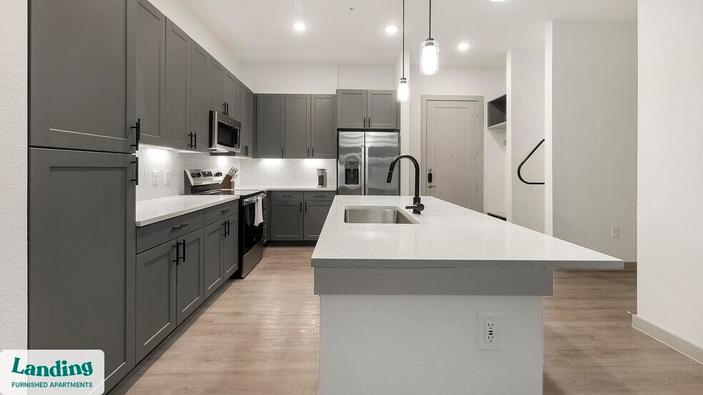 Building Photo - 3706 Goodwin Ave