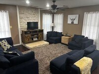 Building Photo - 5511 Ridge Rd