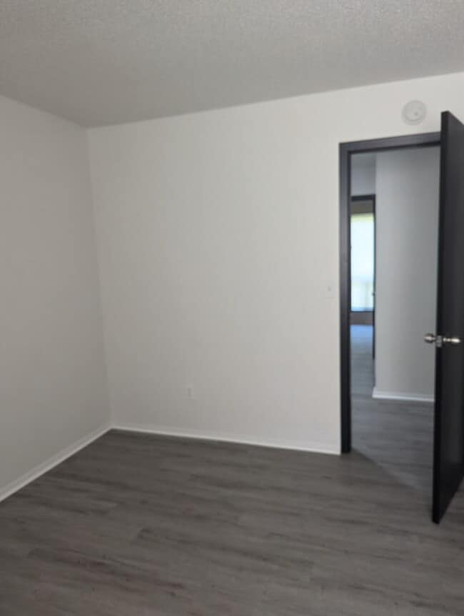 Building Photo - Ready to come home?!