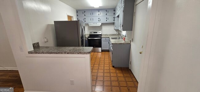 Building Photo - 4085 Canby Ln