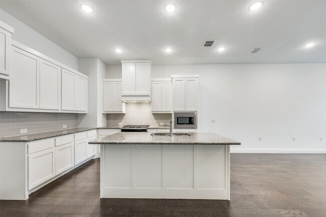 Building Photo - 4565 Stone Valley Trl