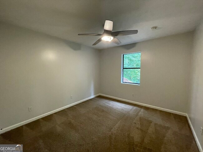 Building Photo - 1088 Riva Ridge Dr NW