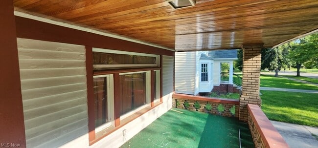 Building Photo - 3638 Chelton Rd