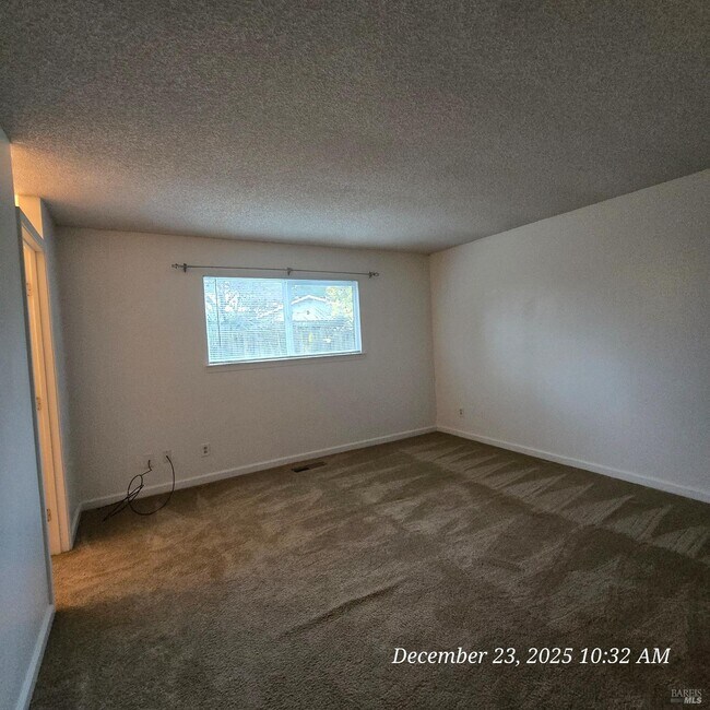 Building Photo - 4875 Silverado Dr