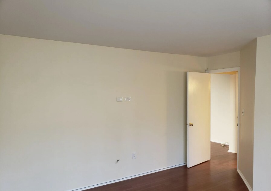 Building Photo - 3252 Cypress Ct