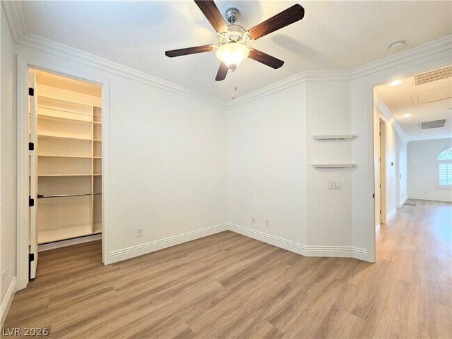 Building Photo - 11725 Costa Blanca Ave