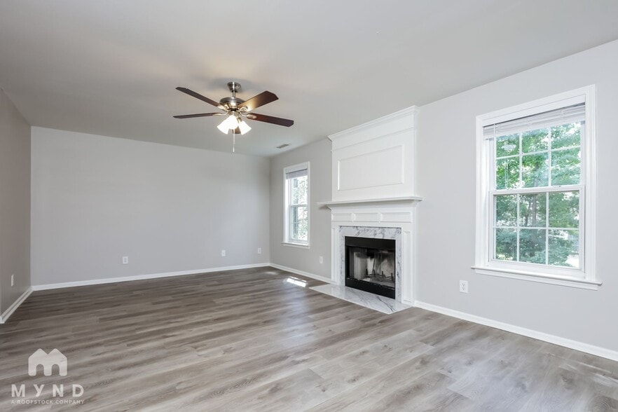 Building Photo - 5400 Alafia Ct