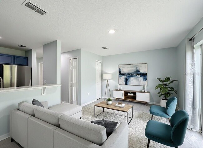 Building Photo - 249 Royal Palm Dr