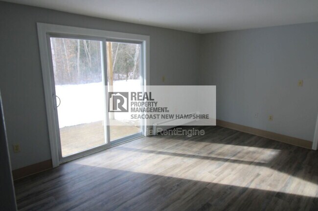 Building Photo - 28 Ivy Ln