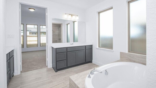 Building Photo - 42560 Rustico Rd