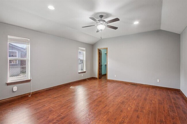 Building Photo - 10516 NW 16th St