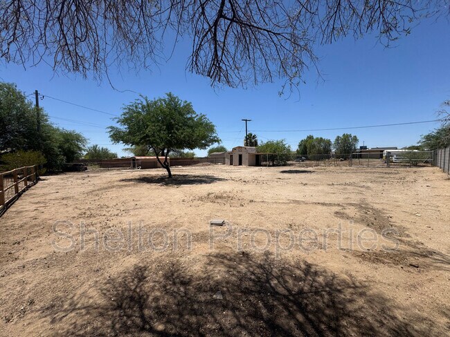 Building Photo - 2910 N 193rd Ave