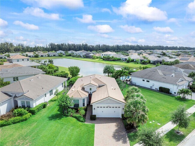 Building Photo - 15917 Rain Lilly Way