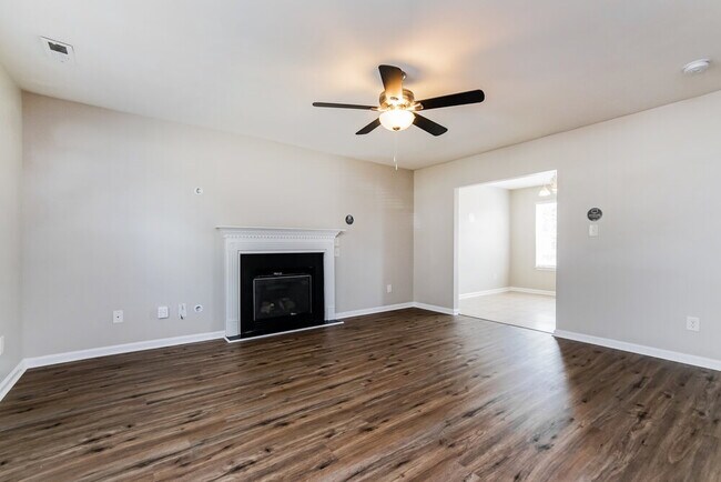 Building Photo - 248 Weststone Blvd