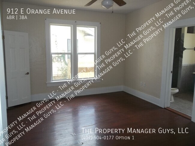 Building Photo - 912 E Orange Ave