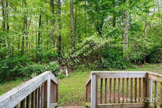 Building Photo - 606 Hilltop Dr