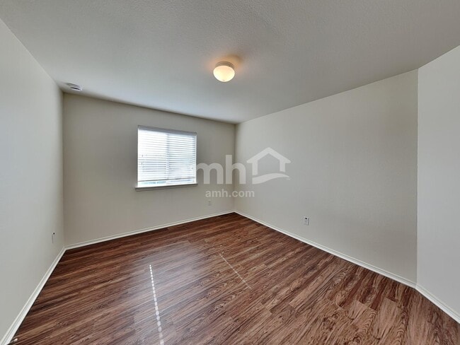 Building Photo - 9213 Whistlewood Dr