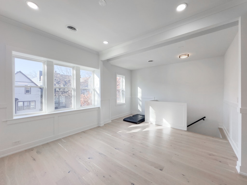 Building Photo - 2129 N Bingham St