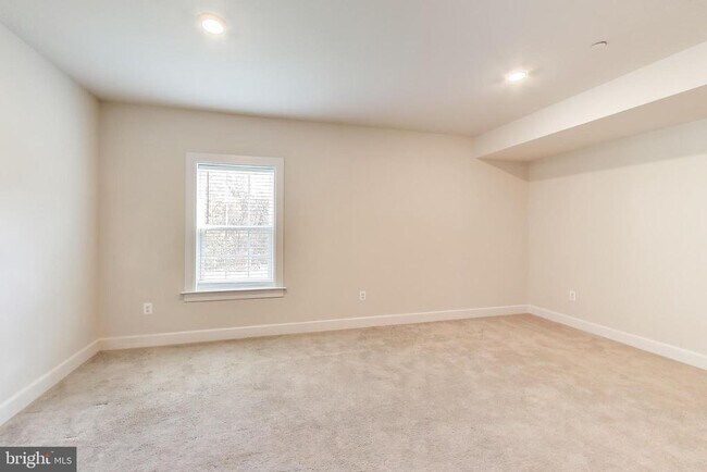 Building Photo - 21905 Woodcock Wy