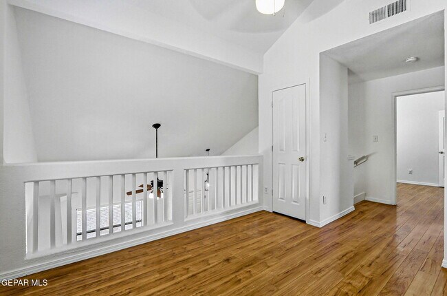 Building Photo - 3749 Leticia St