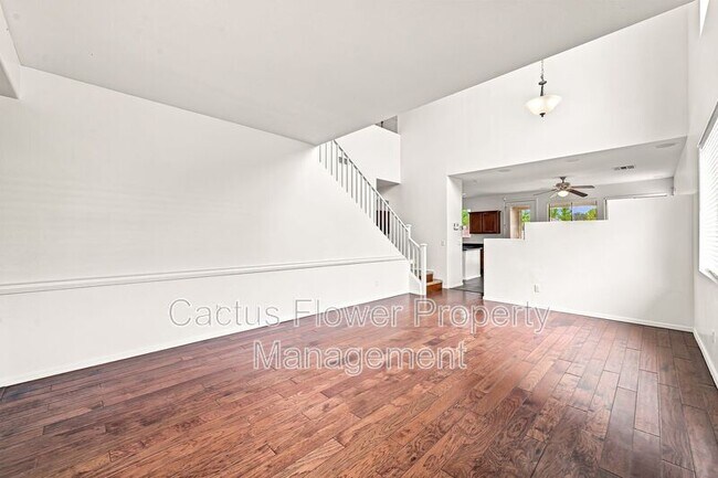 Building Photo - 3628 E Janelle Way