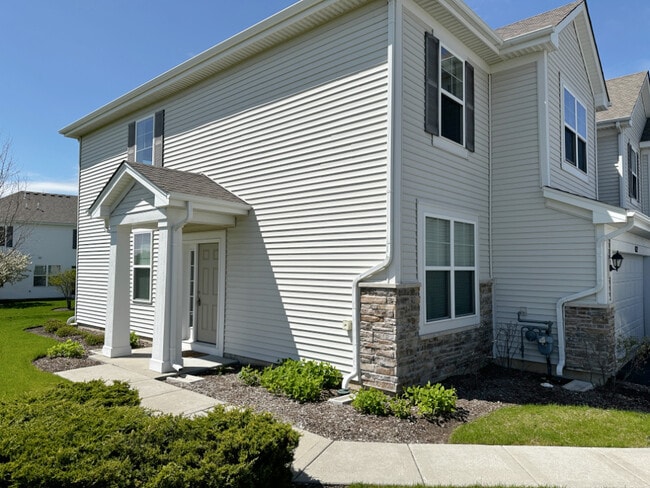 Building Photo - 652 Anchorage Ct