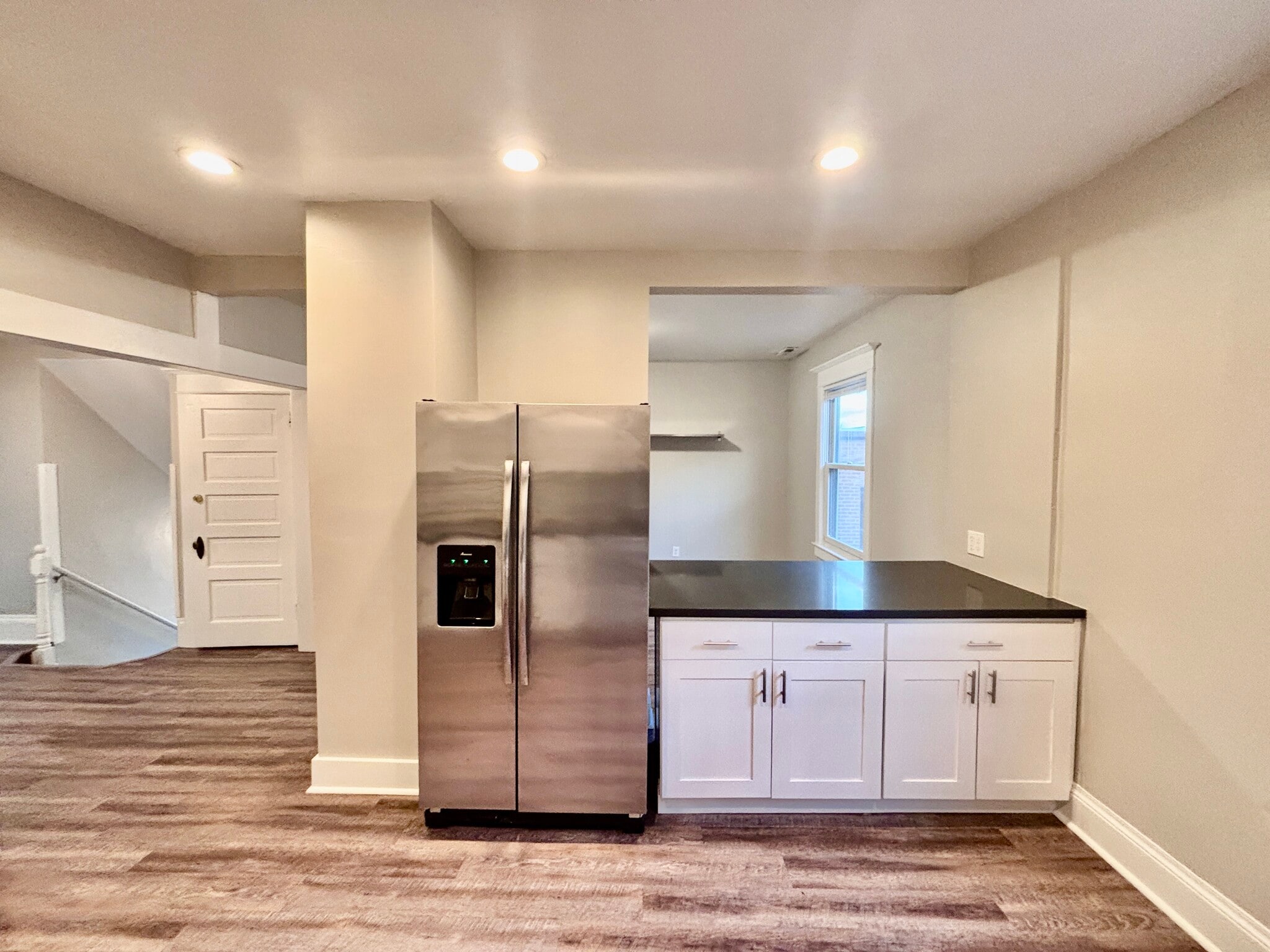 Kitchen - 718 NW 21st Ave