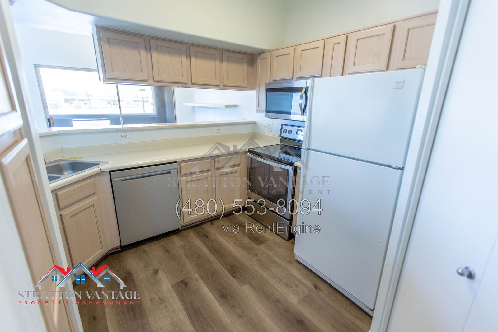 Building Photo - 4644 N 22nd St