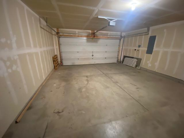 Building Photo - 16 Tome Vista Dr