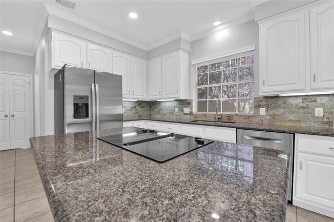 Building Photo - 4422 Brook Shadow Dr