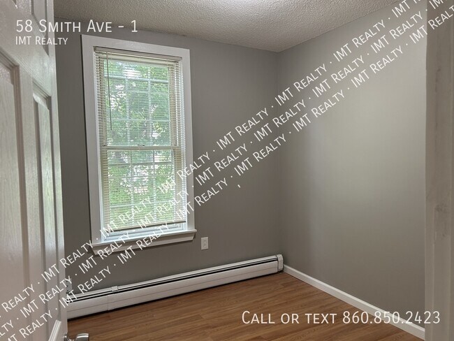 Building Photo - 58 Smith Ave