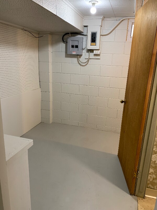 Building Photo - 3641 Providence St