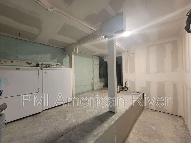 Building Photo - 1218 U St