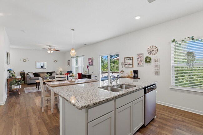 Building Photo - Refined Living in Hardin Valley | Modern Luxury Home with Loft & Outdoor Retreat