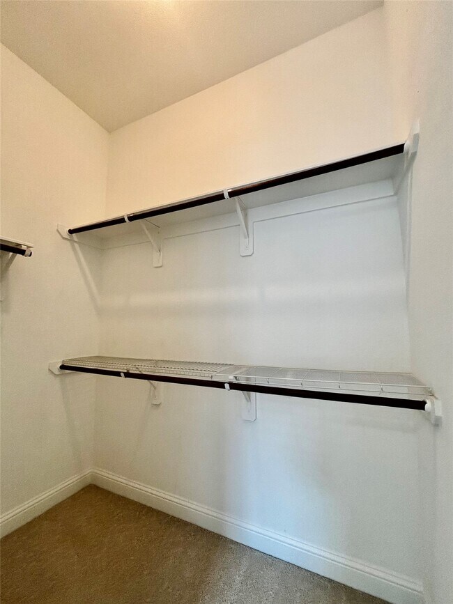 Building Photo - 13326 Lake Chesdin Rd