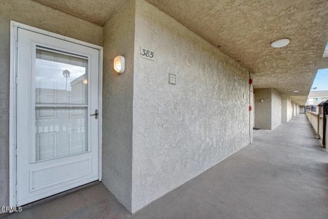 Building Photo - 385 E Surfside Dr