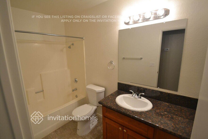 Building Photo - 3472 Cattle Dr