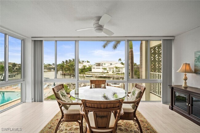 Building Photo - 2100 Gulf Shore Blvd N