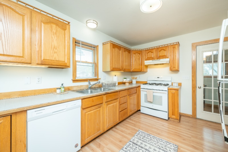 Building Photo - 1708 SE 1st St