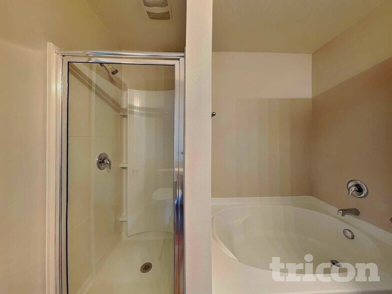 Building Photo - 2814 Tancor Ct